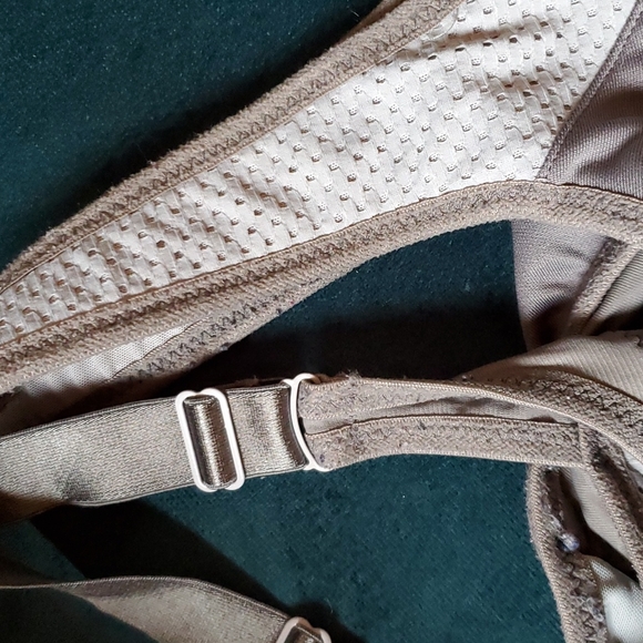 Set of 2 Galmorise Sports Bras - Picture 6 of 7